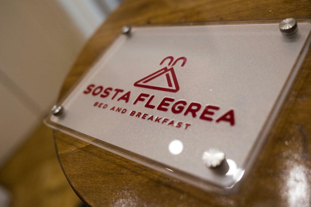 Alojamento de Acomodação e Pequeno-almoço Sosta Flegrea